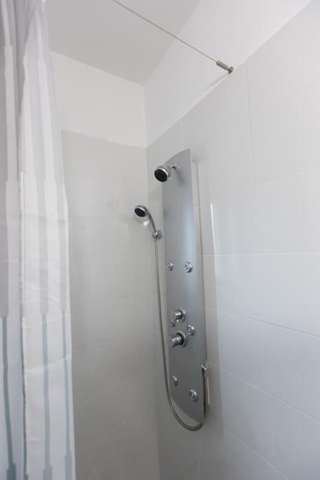 Όμορφο Στούντιο Στο Κέντρο Της Πόλης. Apartment Larissa Bagian luar foto